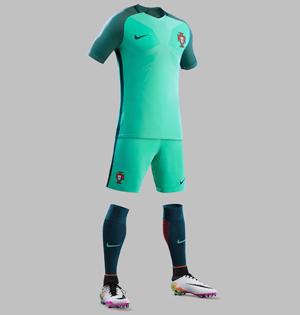 Portugal-Euro-2016-Away-Kit-41