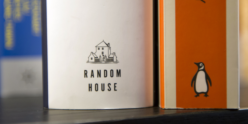 È in vendita il 47 per cento di Penguin Random House - Il Post - Il Post