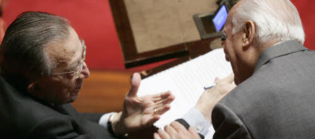 ©Mauro Scrobogna /LaPresse
28-02-2007 Roma
Politica
Senato - fiducia Governo Prodi
Nella foto: i senatori a vita Giulio Andreotti e Oscar Luigi Scalfaro