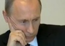 Putin contestato da un cantautore, a tavola e in diretta TV