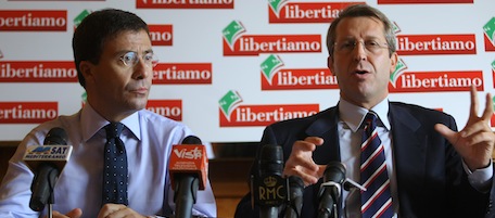 Foto Roberto Monaldo / LaPresse
13-10-2010 Roma
Politica
Conferenza stampa FLI su privatizzazione Rai
Nella foto Italo Bocchino, Benedetto Della Vedova


Photo Roberto Monaldo / LaPresse
13-10-2010 Rome
FLI (Futuro e Liberta' party) press conference on Rai (Italian national televesion) privatization
In the photo Italo Bocchino, Benedetto Della Vedova