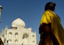 La via per il Taj Mahal