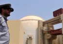 Si ferma la prima centrale nucleare iraniana