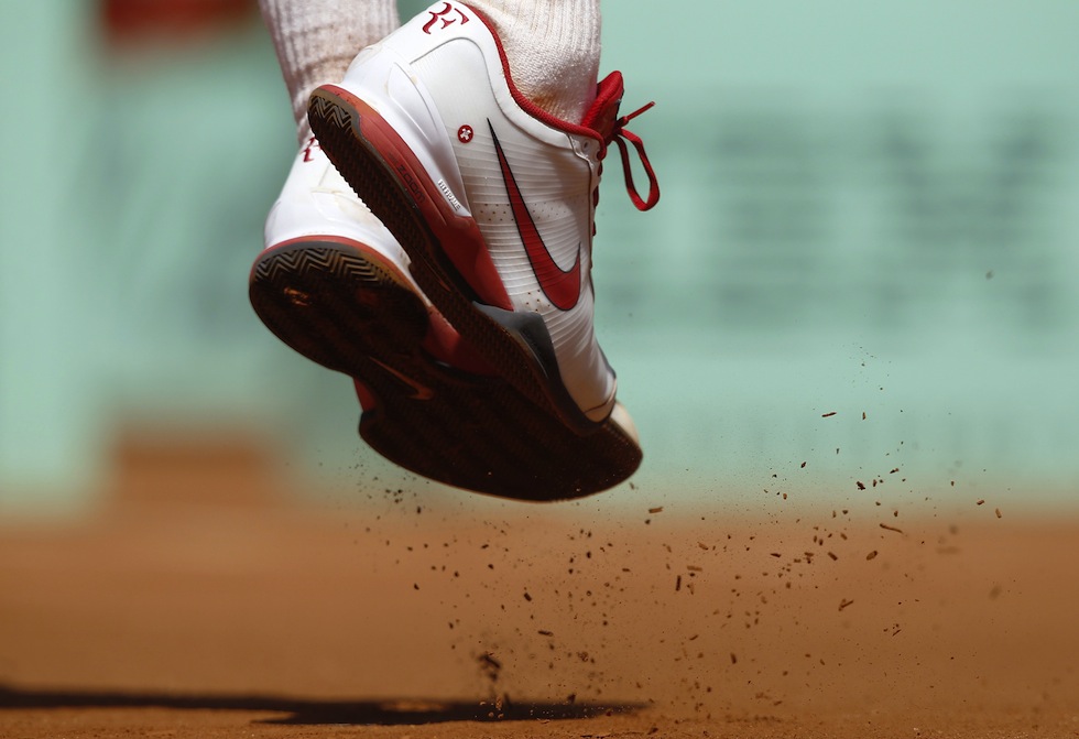Il servizio di Roger Federer. (THOMAS COEX/AFP/Getty Images)