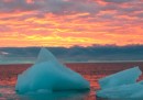 Quanto è spesso il ghiaccio nell'Artico?