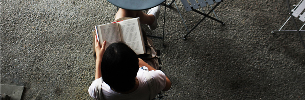 NEW YORK, NY - JUNE 01: A woman reads in the shade along the High Line on June 1, 2011 in New York City. New York and much of the Eastern seaboard is experiencing hot and muggy weather with New York City recording the hottest temperature of the year on Tuesday after temperatures reached 89. The heat index is expected to approach 100 for the third day in a row on Wednesday before a front moves through the area Wednesday night resulting in cooler temperatures. (Photo by Spencer Platt/Getty Images)