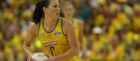 SINGAPORE - JULY 10: Natalie Von Bertouch of Australia in action during the match between Australia and New Zealand on day eight of the 2011 World Netball Championships at Singapore Indoor Stadium on July 10, 2011 in Singapore. (Photo by Suhaimi Abdullah/Getty Images)