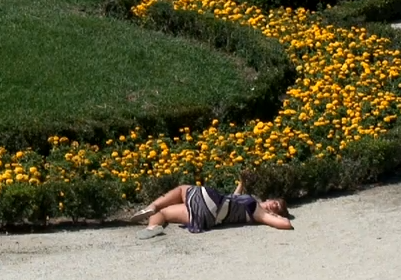 Le pose innaturali della moda