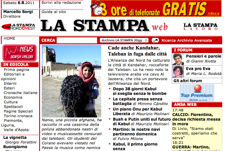 La homepage della Stampa nel 2001