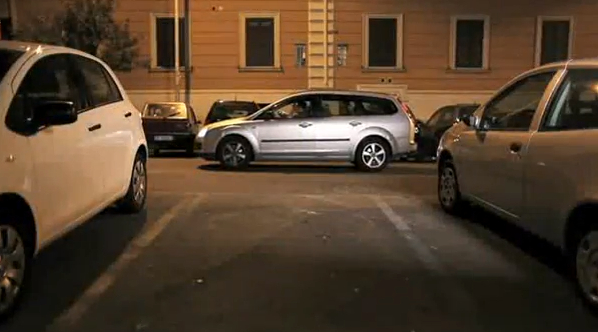 (Parcheggio) sotto casa