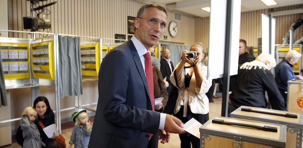 Norwegian Prime Minister Jens Stoltenberg casts his vote in local elections on September 11, 2011 at the Uranienborg school polling station in Oslo.
AFP PHOTO / LISE ASERUD (Photo credit should read LISE ASERUD/AFP/Getty Images)
