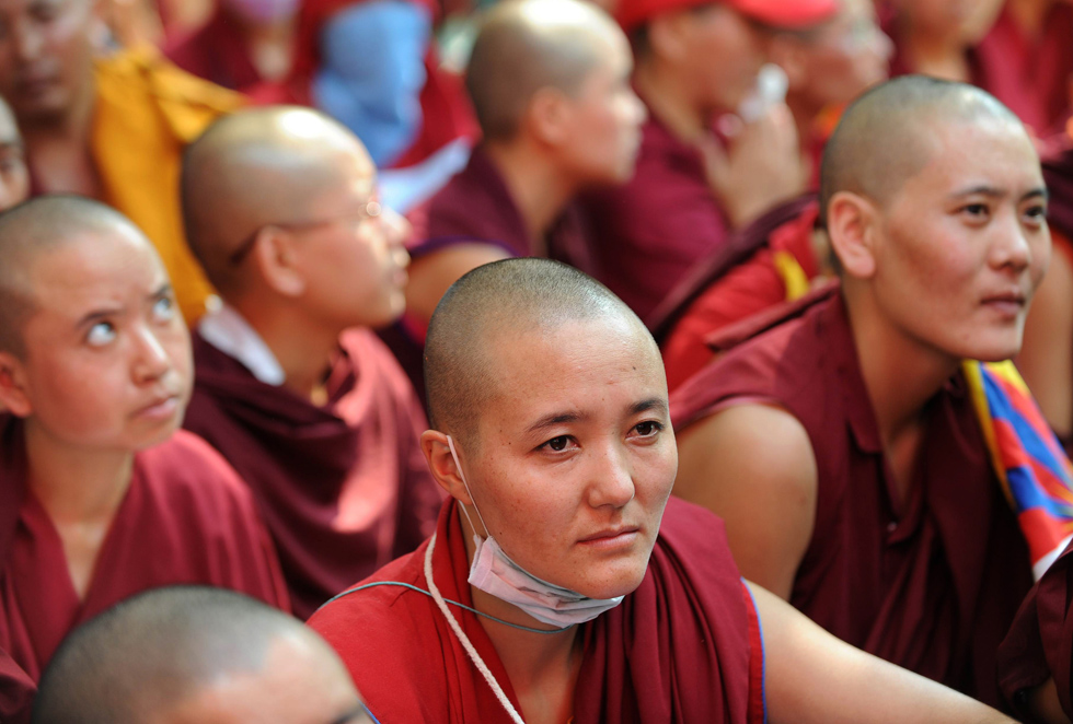 Proteste delle monache buddhiste a Nuova Dheli, 19 ottobre 2011 (RAVEENDRAN/AFP/Getty Images)
