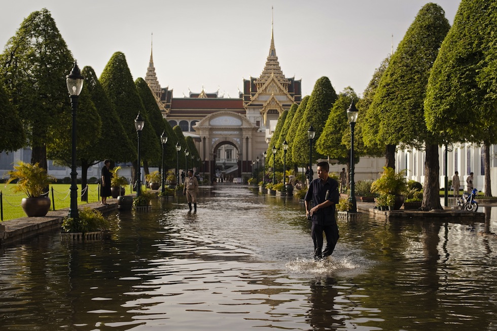 Вода в бангкоке. Тайланд в октябре. Бангком Темпл искренности. Клонг тоей (Бангкок, Таиланд). Water Cicel.
