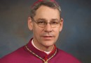 Il vescovo incriminato per aver coperto un prete pedofilo