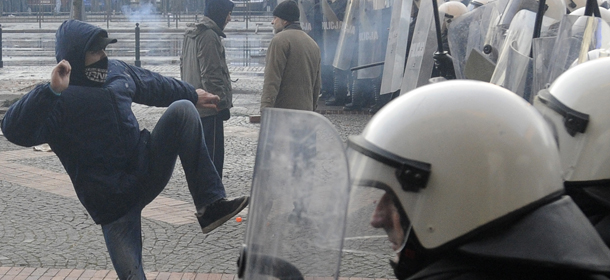 Right wing extremists clash with the police at the start of the Independence March organized by nationalist parties to mark Poland&#8217;s Independence Day, in Warsaw, Poland, Friday, Nov. 11, 2011.(AP Photo/Alik Keplicz)
