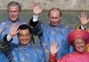 I leader dell'APEC rinunciano ai costumi