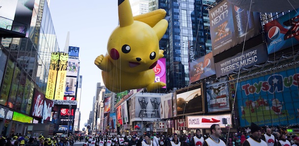 NEW YORK &#8211; NOVEMBER 24: Macy&#8217;s Thanksgiving Day Parade on November 22, 2011 in New York City. (Photo by Michael Nagle/Getty Images)
