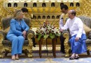 Hillary Clinton in Birmania