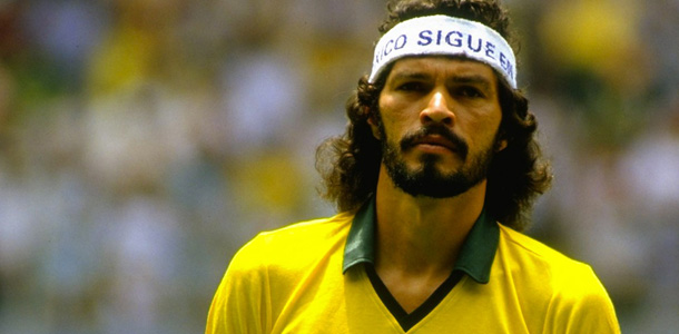 1 Jun 1986: Socrates of Brazil lines up before the World Cup match against Spain at the Jalisco Stadium in Guadalajara, Mexico. Brazil won the match 1-0. Mandatory Credit: David Cannon/Allsport
