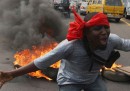 Le proteste in Nigeria sul prezzo della benzina
