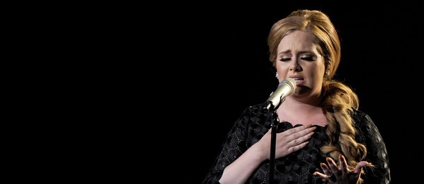 LOS ANGELES, CA - AUGUST 28: Singer Adele performs onstage during the 2011 MTV Video Music Awards at Nokia Theatre L.A. LIVE on August 28, 2011 in Los Angeles, California. (Photo by Kevin Winter/Getty Images)