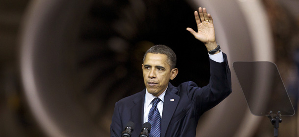 Barack Obama nello stabilimento della Boeing