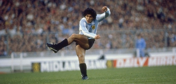 1985: Diego Maradona of Argentina in action during a match. Mandatory Credit: Allsport UK /Allsport