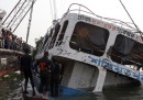 Il traghetto affondato in Bangladesh