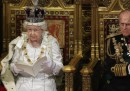 La regina Elisabetta ha preso un parlamentare in ostaggio