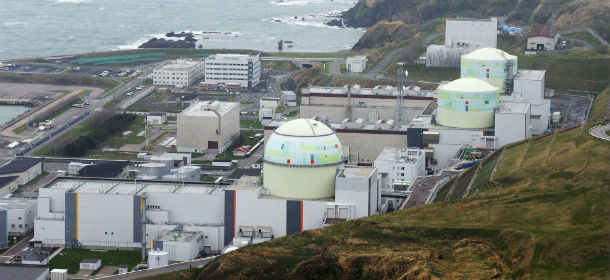  la centrale nucleare di Tomari, sull’isola di Hokkaido, in Giappone (AP/Kyodo News)