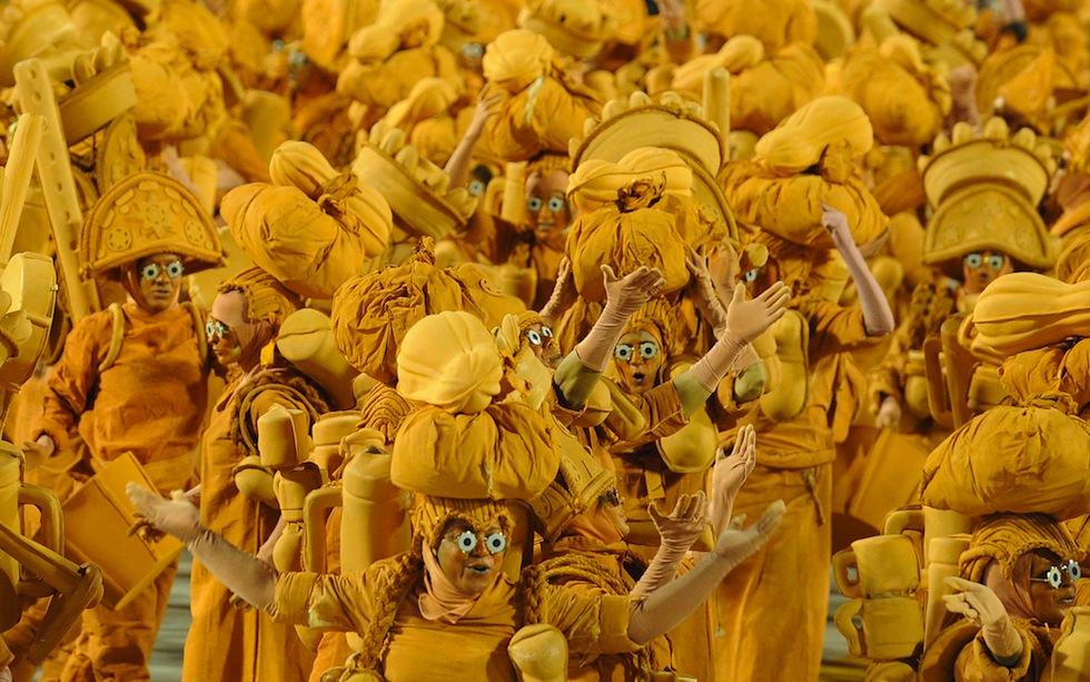 Foto di folle Il Post