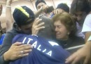 La foto di Balotelli che abbraccia la mamma dopo la partita