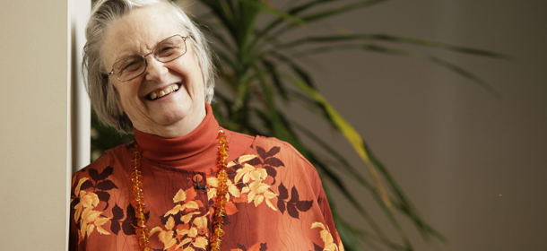 FILE - In an Oct. 12, 2009, file photo, Elinor Ostrom poses for a portrait in Bloomington, Indiana, after becoming the first woman to win a Nobel Prize in economics. A university spokesman said Ostrom died from cancer Tuesday, June 12, 2012, at a Bloomington hospital. She was 78. (AP Photo/AJ Mast, File)