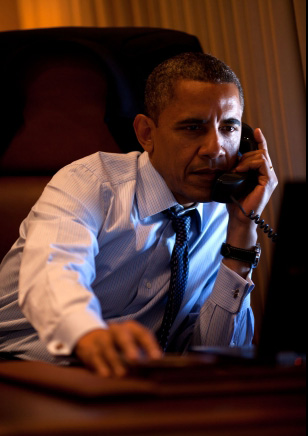 Obama al telefono con Monti