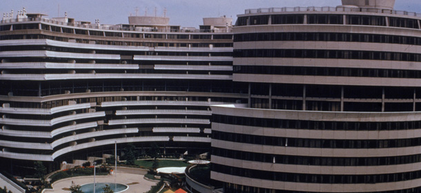 An exterior view of the Watergate Hotel in Washington, D.C. which contained the headquarters of the Democratic National Party burglarized on June 17, 1972 and leading to the resignation of Richard Nixon in 1973. (Photo by Hulton Archive/Getty Images)