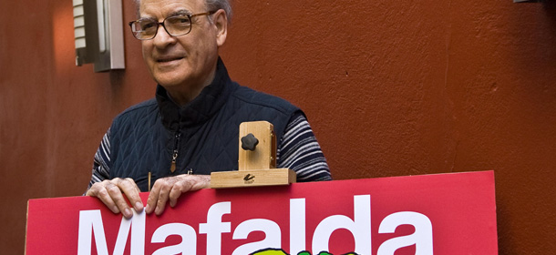 Famous Argentine caricaturist Joaquin Salvador Lavado (Quino), poses during a press conference in Mexico City, on November 26, 2008. Quino is in Mexico to launch an unpublished book of his famous cartoon "Mafalda". AFP PHOTO/Ronaldo SCHEMIDT (Photo credit should read Ronaldo Schemidt/AFP/Getty Images)