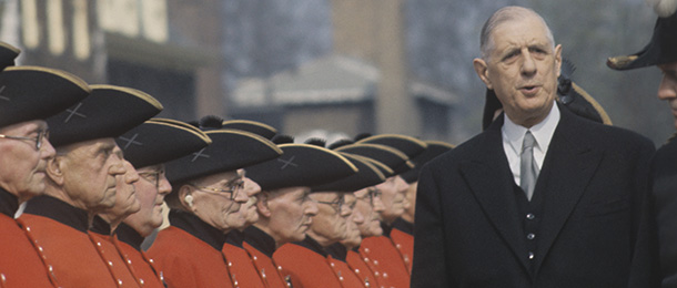 Charles de Gaulle (1890-1970), French President, inspecting the Chelsea Pensioners in London during a state visit to Great Britain, April 1960. (Photo by Keystone Colour/Getty Images)