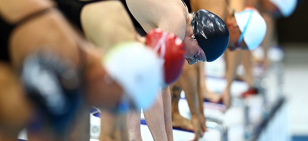 LONDON, ENGLAND - JULY 30: Missy Franklin (C) of the United States gets set for the start of the second semifinal heat of the Women's 200m Freestyle on Day 3 of the London 2012 Olympic Games at the Aquatics Centre on July 30, 2012 in London, England. (Photo by Al Bello/Getty Images)