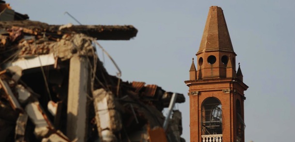 Italy, Cavezzo, earthquake, June 1st, 2012 Photo/Vojtech Podstavek (CTK via AP Images) AP FUORI CIRCUITO-Le immagini sono extra circuito abbonamento e quindi a pagamento.Contattare: massimo.zanotti@lapresse.it