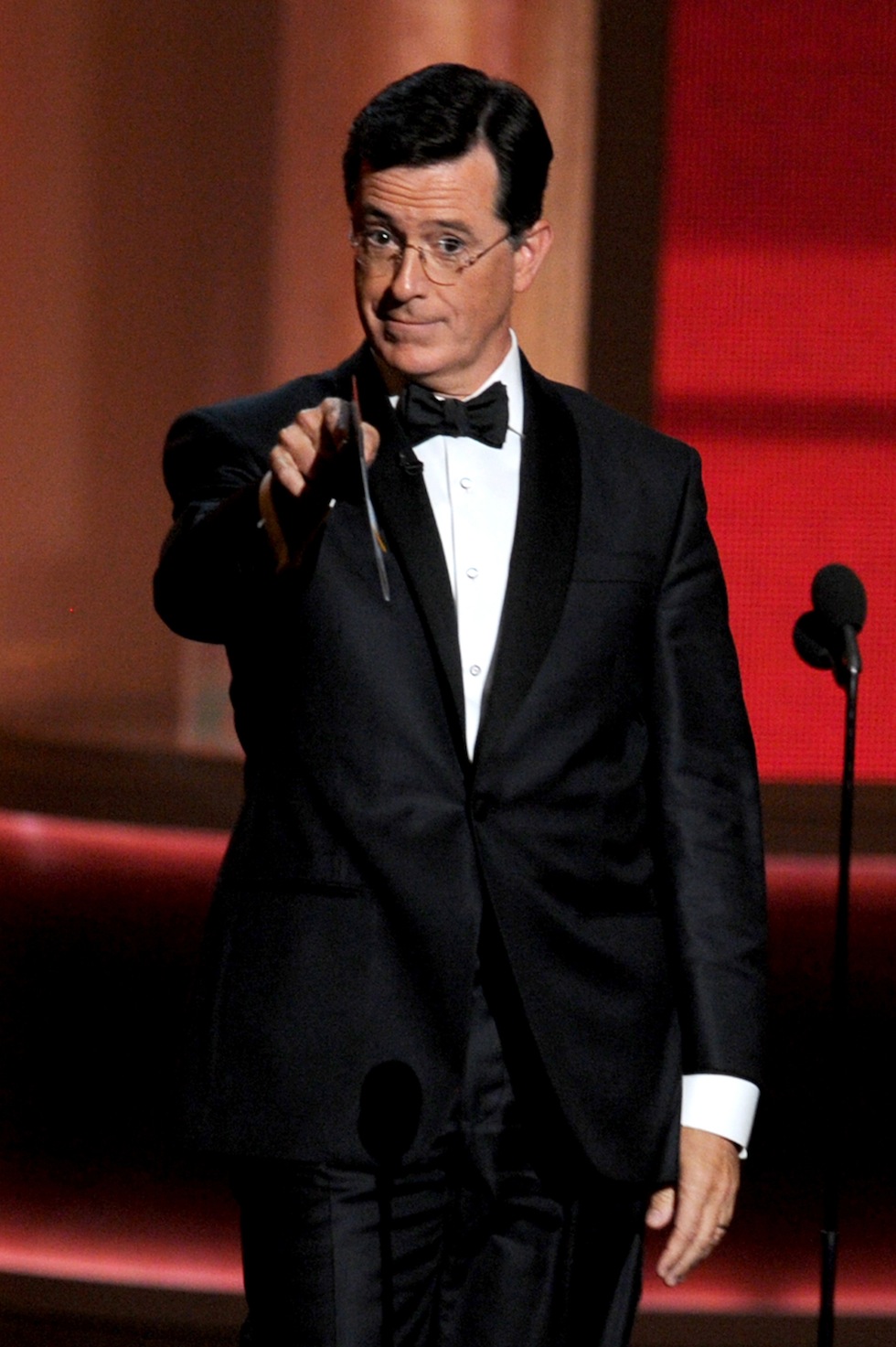 Stephen Colbert diventerà conduttore del “Late Show” quando David Letterman andrà in pensione, il prossimo anno