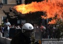 Le foto degli scontri in Grecia