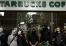 I guai di Starbucks nel Regno Unito