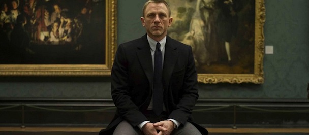 Daniel Craig stars as James Bond in Metro-Goldwyn-Mayer Pictures/Columbia Pictures/EON Productions action adventure SKYFALL.
Una foto di scena del film Skyfall, con Daniel Craig come James Bond. ANSA/uFFICIO STAMPA
