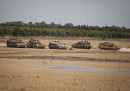 Esercito israeliano sul confine di Gaza
