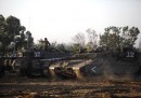Esercito israeliano sul confine di Gaza