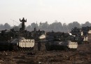 Esercito israeliano sul confine di Gaza