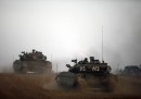 Esercito israeliano sul confine di Gaza