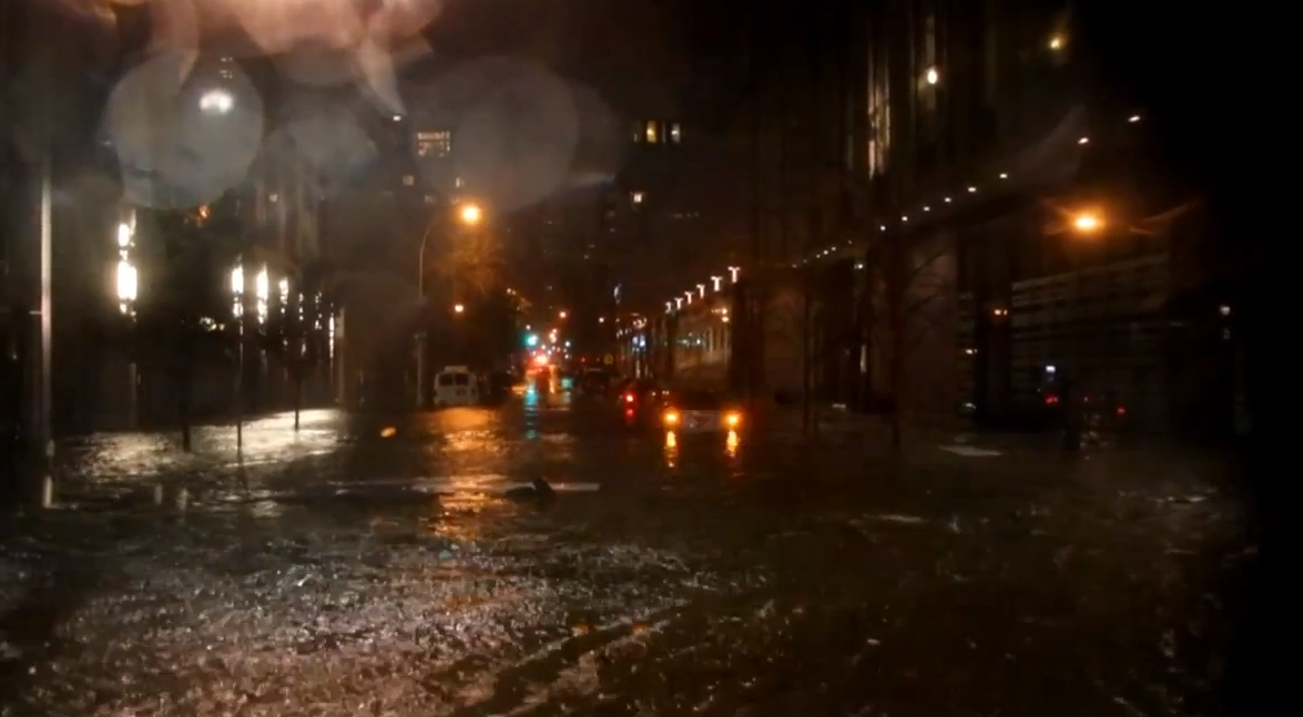 A New York, nell’uragano, in bici