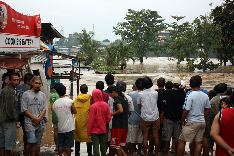 Tifone Bopha, Filippine