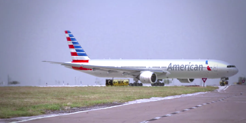 Nuovi logo e livrea American Airlines